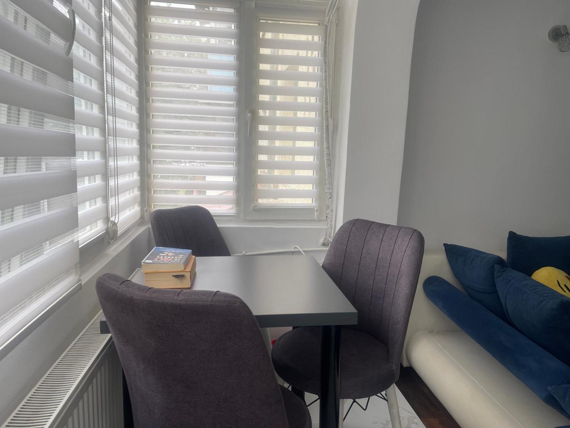Carlitos Apt Râmnicu Vâlcea Exterior foto